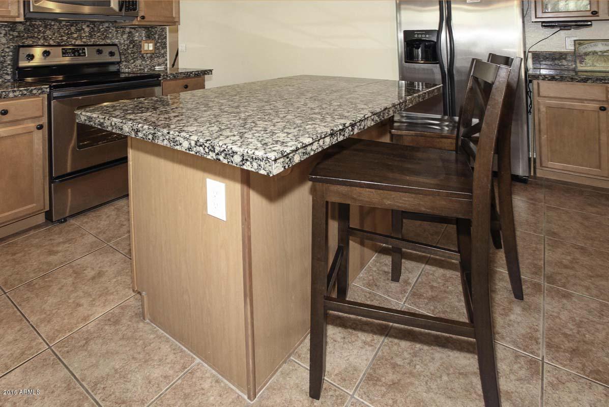 2006 West Carson Road Phoenix, AZ 85041 - Photo 24 of 45 Kitchen-Island