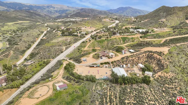 $1,299,999 | 11426 Sierra Highway, Santa Clarita, CA 91390