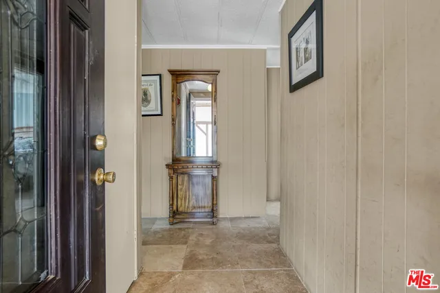 $1,299,999 | 11426 Sierra Highway, Santa Clarita, CA 91390