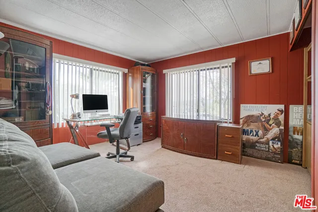 $1,299,999 | 11426 Sierra Highway, Santa Clarita, CA 91390