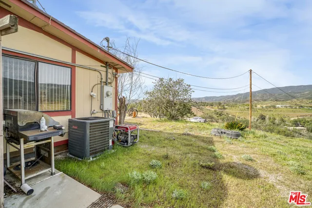 $1,299,999 | 11426 Sierra Highway, Santa Clarita, CA 91390