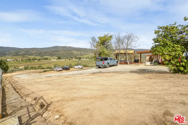 $1,299,999 | 11426 Sierra Highway, Santa Clarita, CA 91390