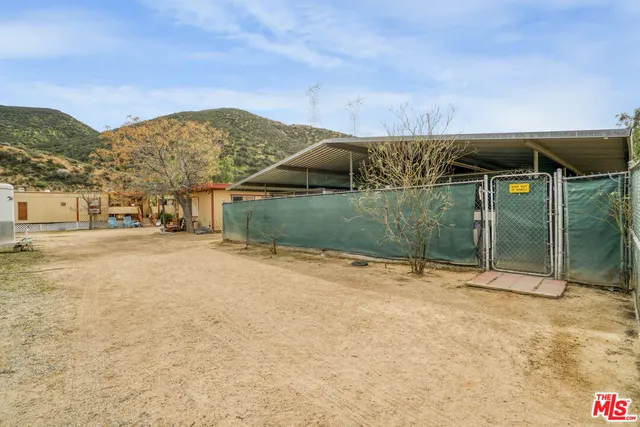 $1,299,999 | 11426 Sierra Highway, Santa Clarita, CA 91390