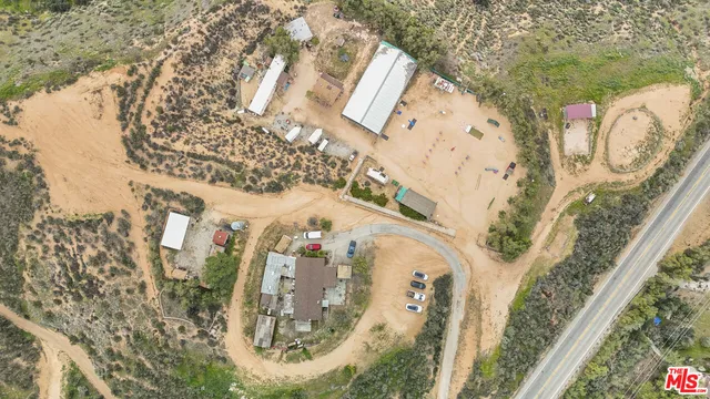 $1,299,999 | 11426 Sierra Highway, Santa Clarita, CA 91390