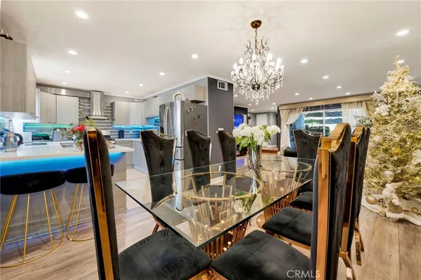 $835,000 | 7764 VÃa Capri, Burbank, CA 91504