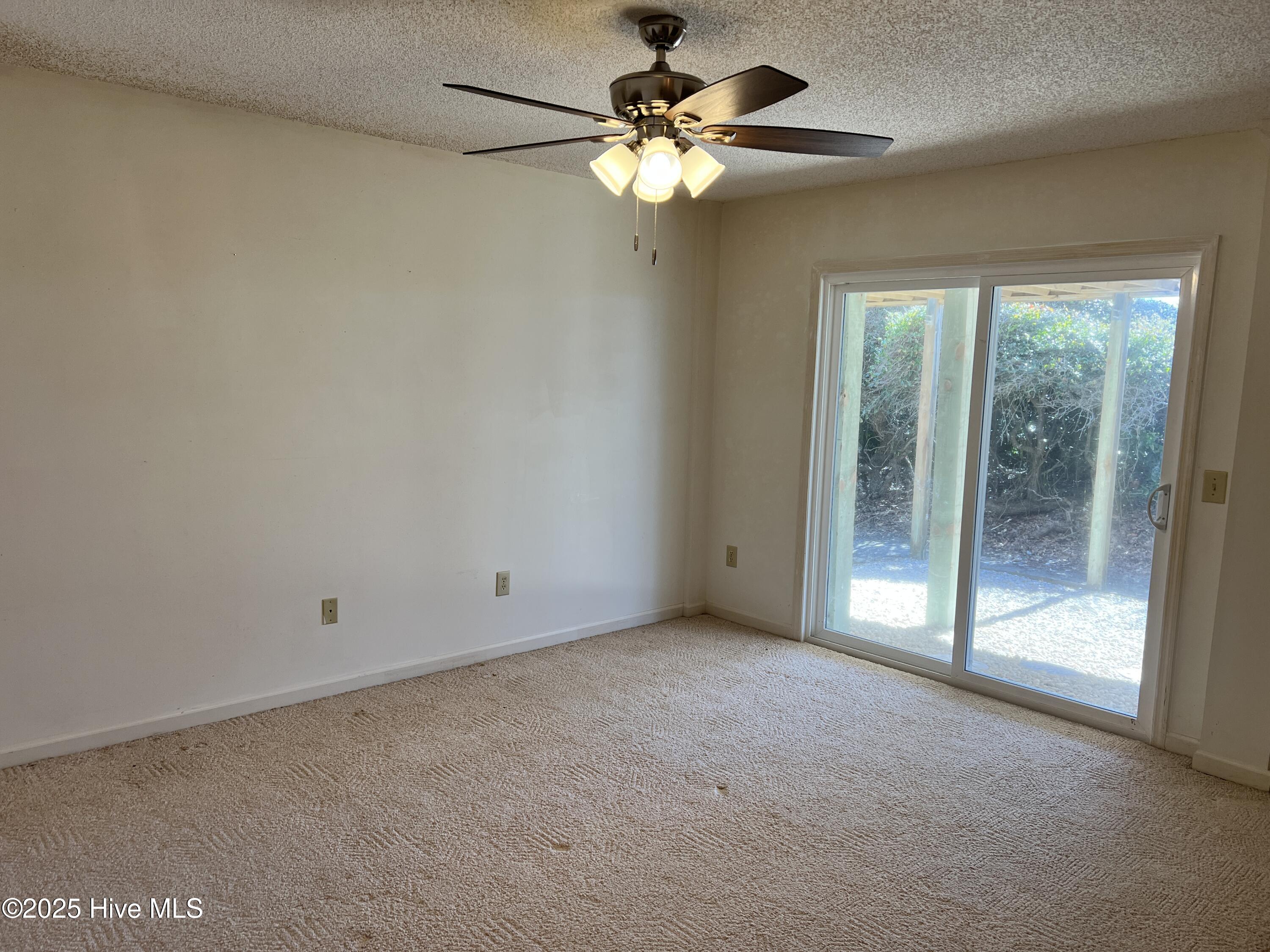 713 Salter Path Road Indian Beach, NC 28512 - Photo 6 of 65 IMG_5582