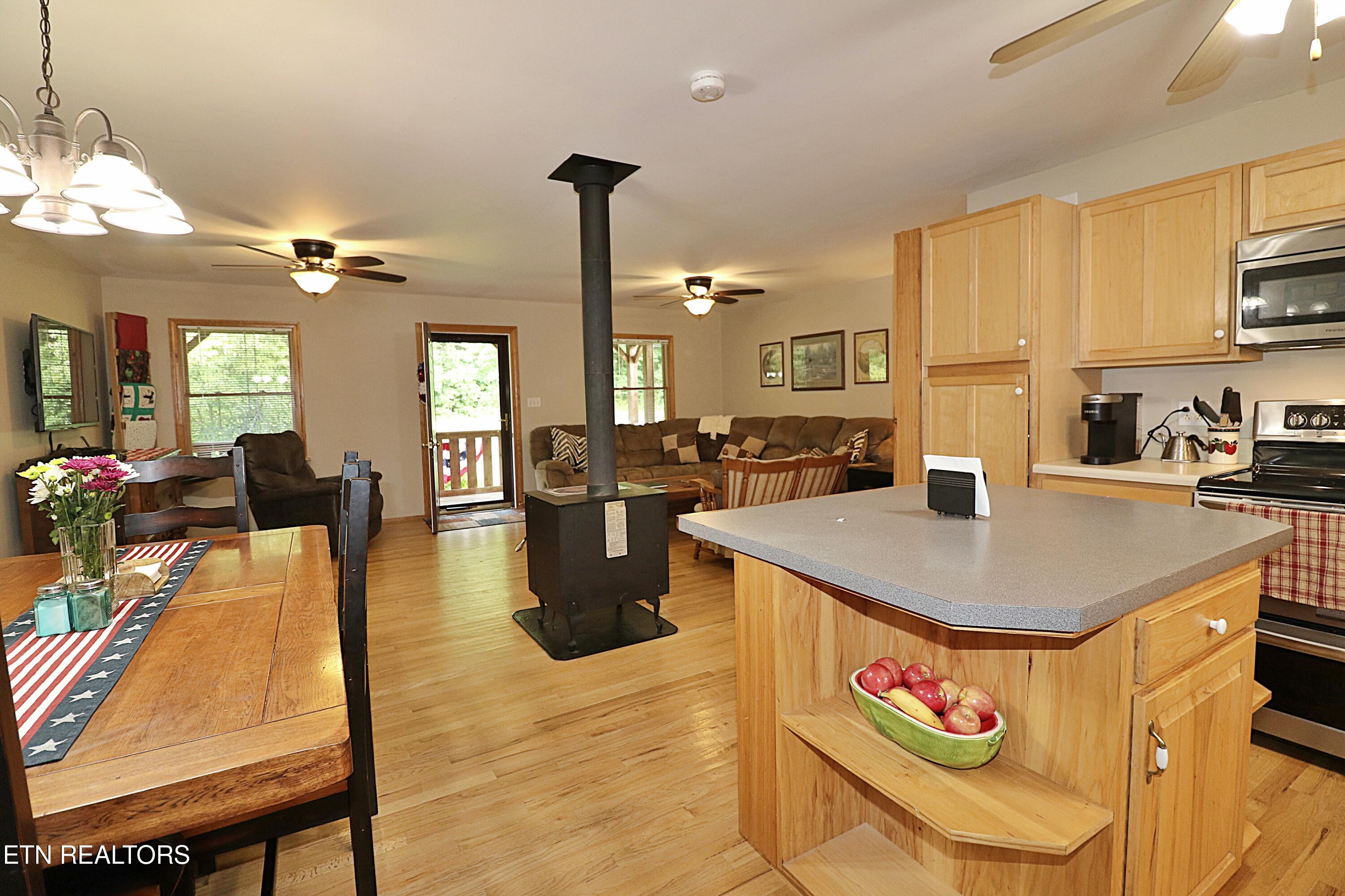 2171 Pine Hill Road Winfield, TN 37892 - Photo 13 of 60 094A3709