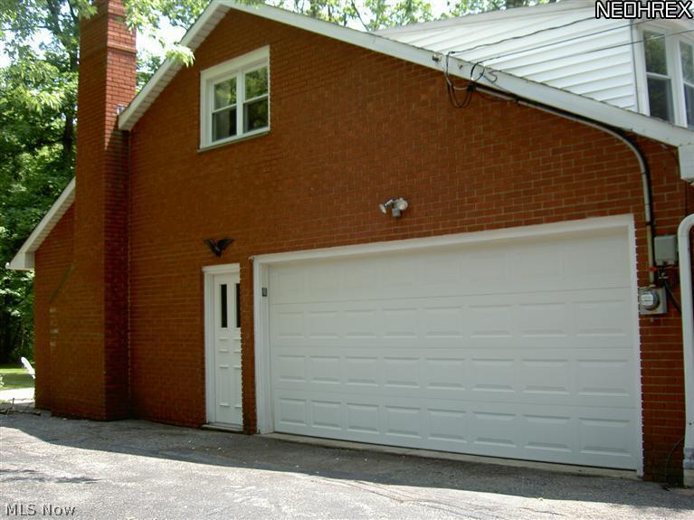 11781 Summers Road Chesterland, OH 44026 - Photo 3 of 21 Gallery Image 3