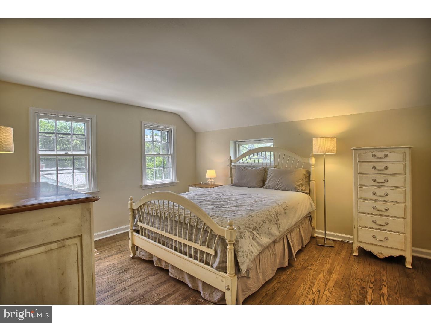 154 Beechwood Road Newtown Square, PA 19073 - Photo 17 of 25 Bedroom - Main