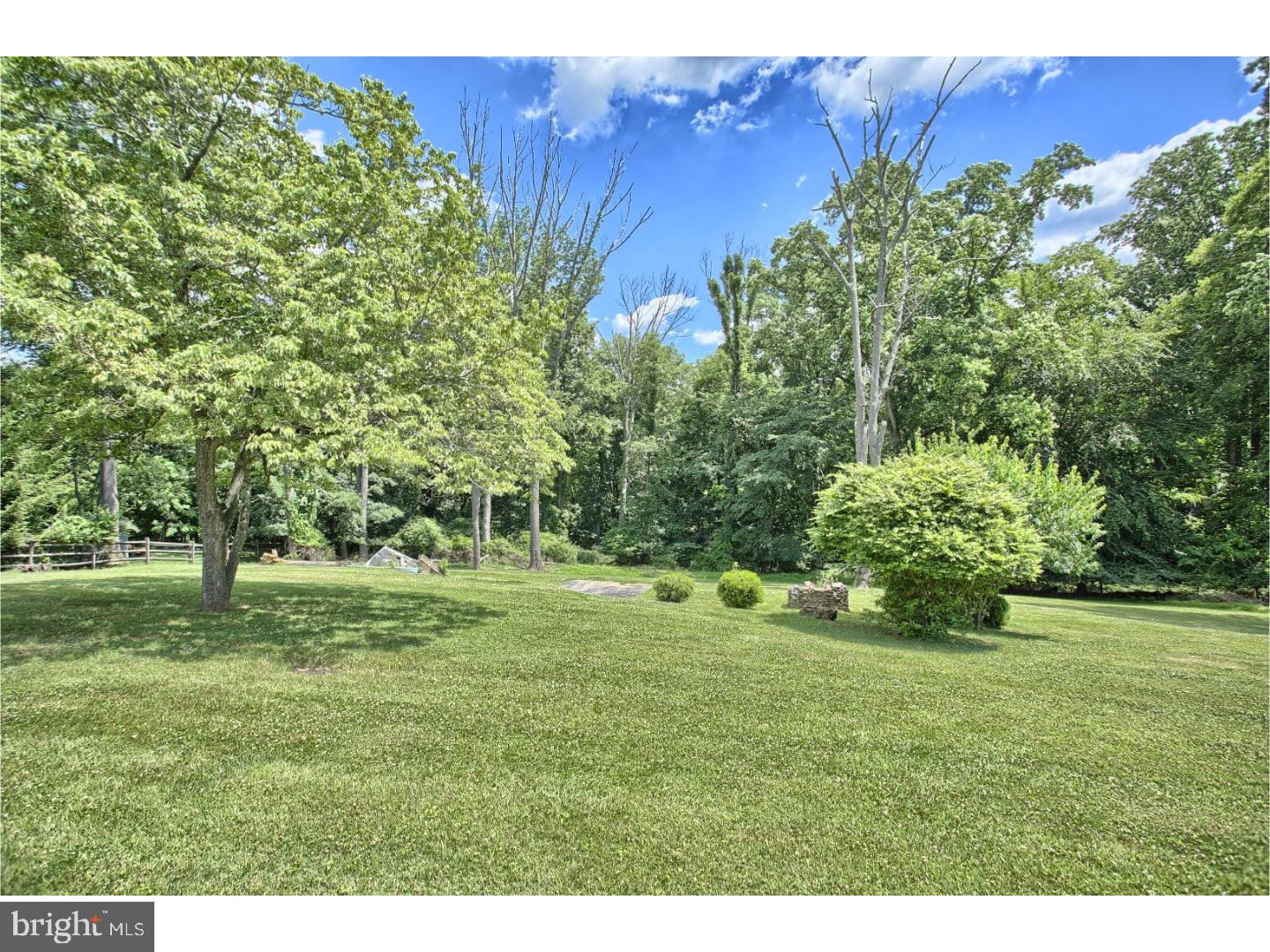 154 Beechwood Road Newtown Square, PA 19073 - Photo 24 of 25 Back Yard