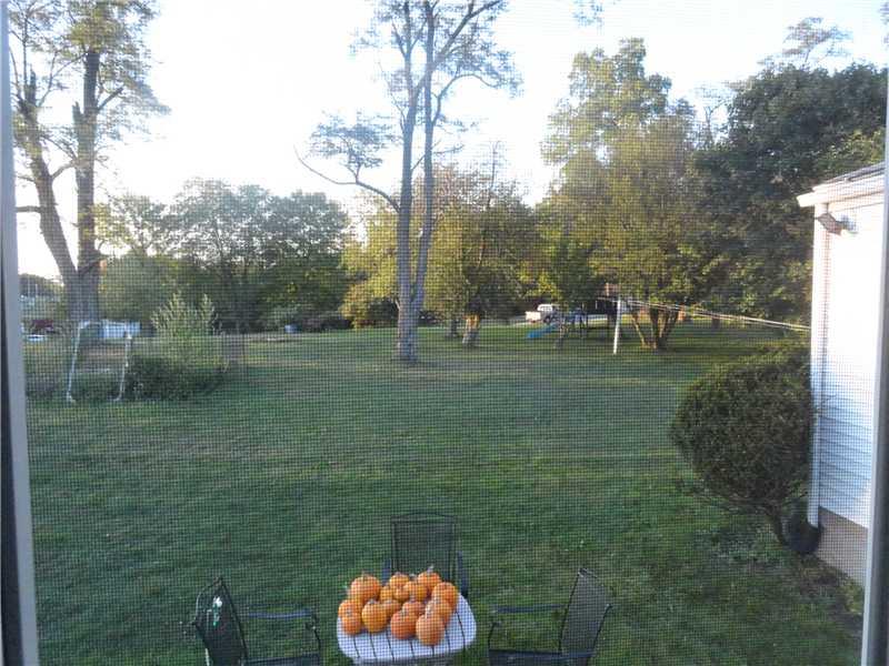 9 Michael Road Cheswick, PA 15024 - Photo 15 of 25 View.
