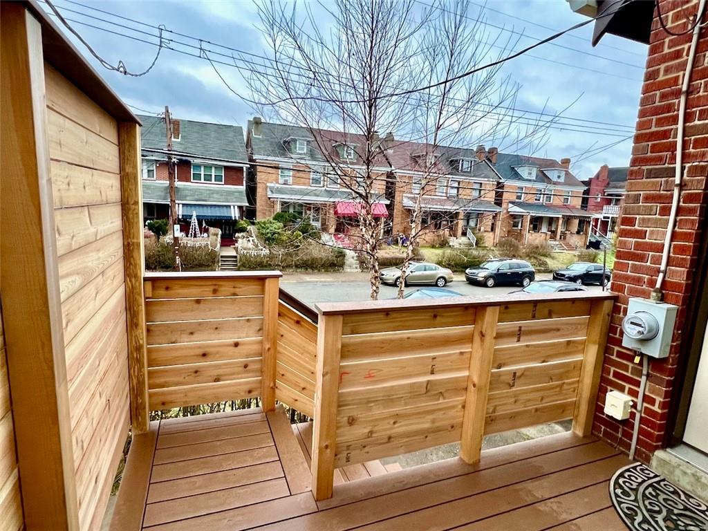2 Dawson Court Pittsburgh, PA 15213 - Photo 30 of 34 Newly redone deck with privacy screen and area for seating off of dining room through French doors