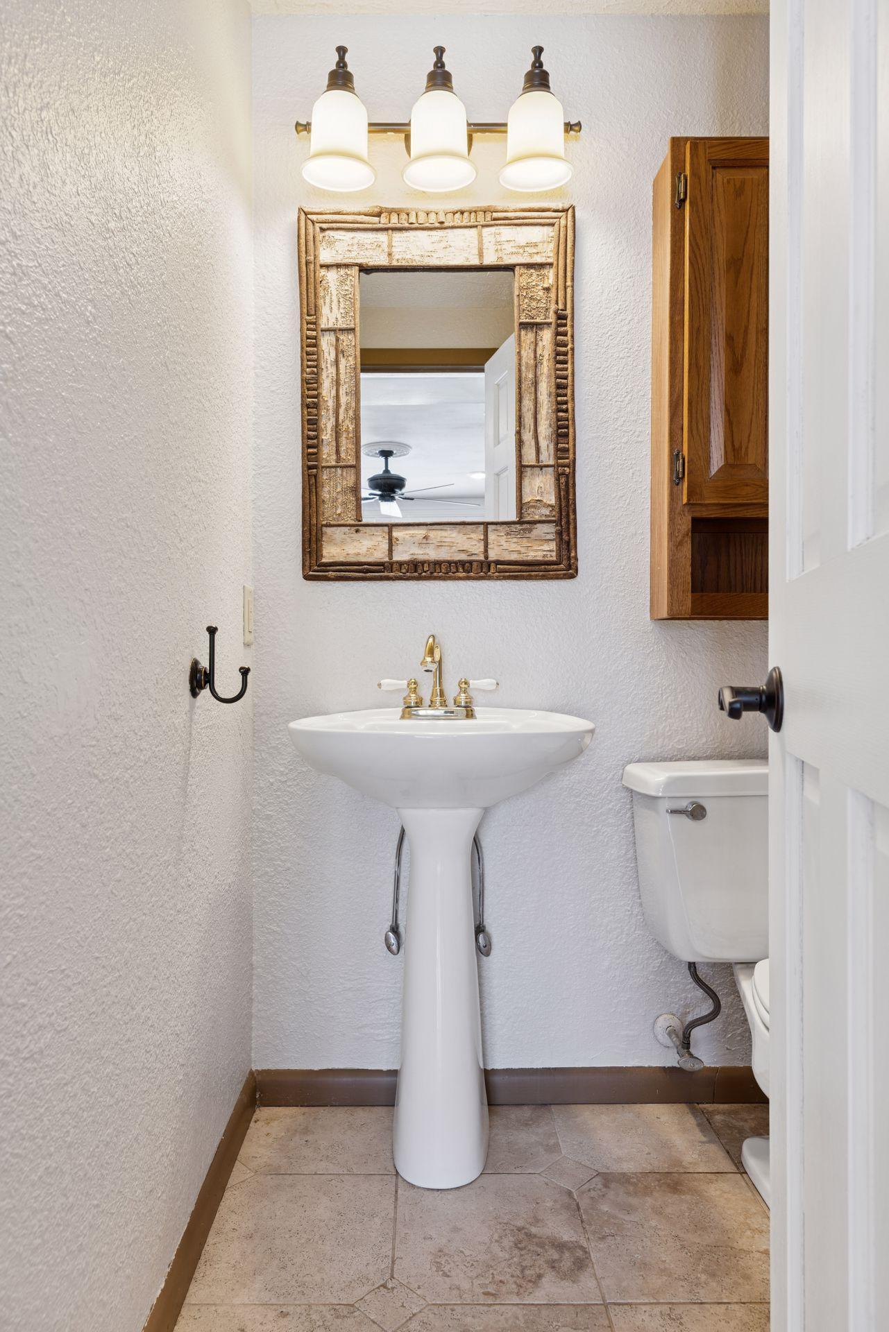 2024 Crosby Road Wayzata, MN 55391 - Photo 14 of 29