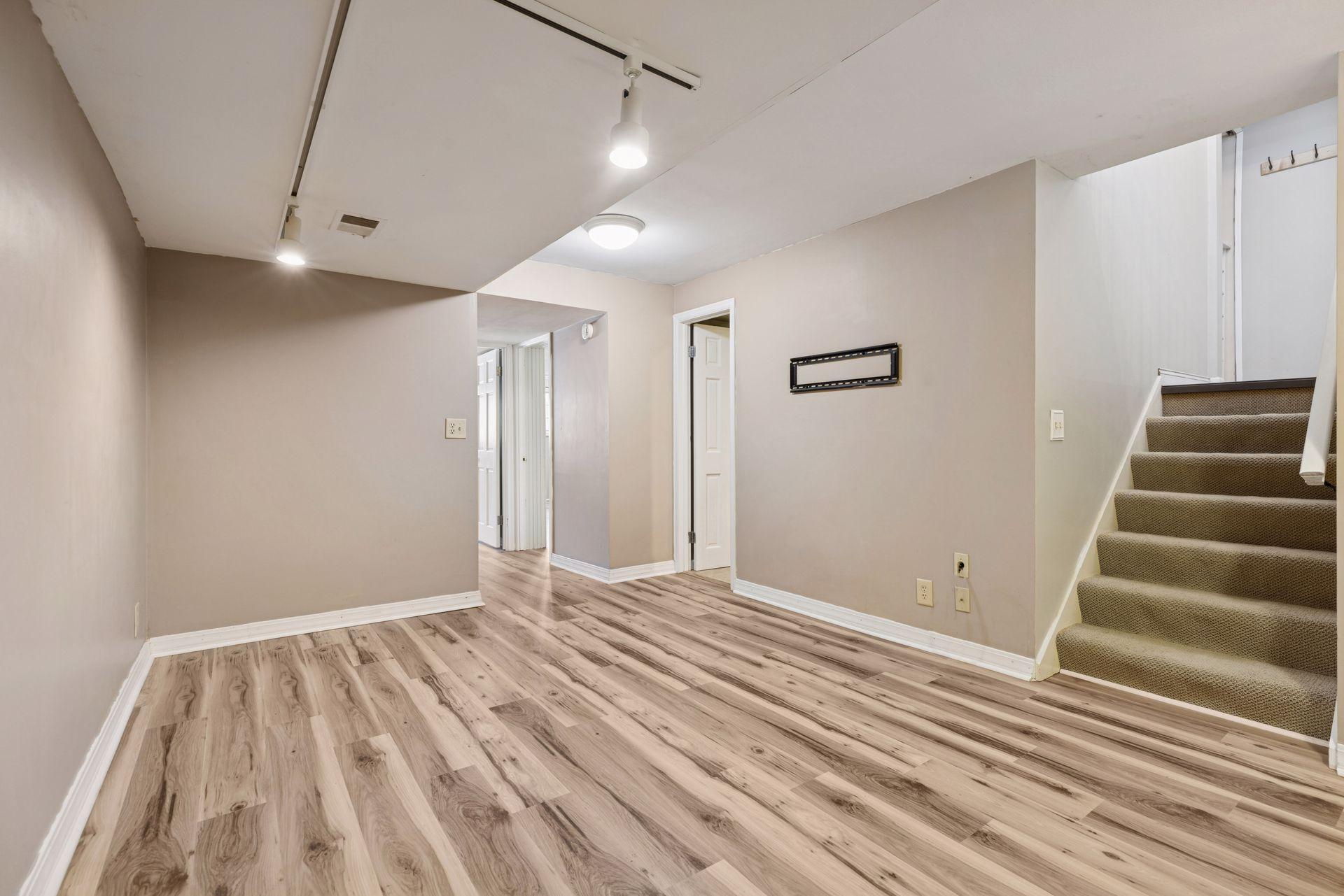 2024 Crosby Road Wayzata, MN 55391 - Photo 16 of 29