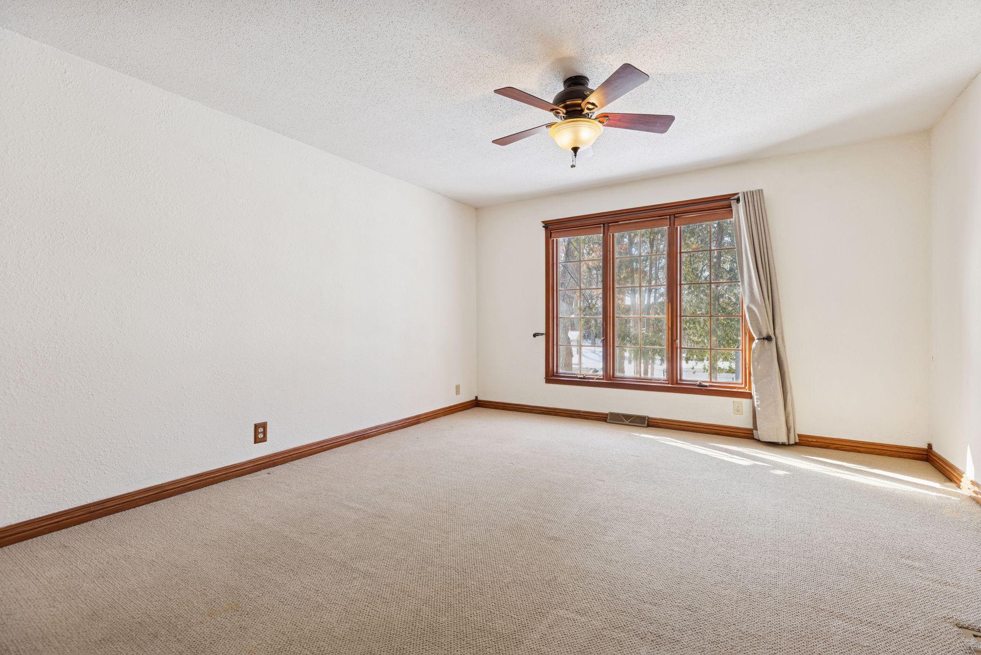2024 Crosby Road Wayzata, MN 55391 - Photo 10 of 29