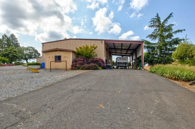 a view of a storage room with lots of stuff
