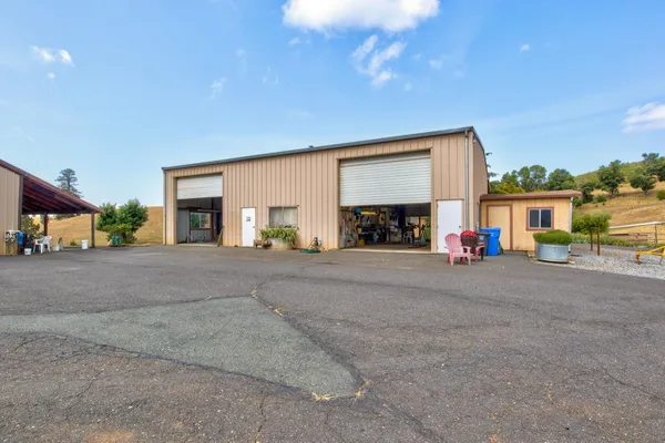 a view of a car garage