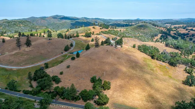 $1,037,000 | 7279 Mountain Ranch Road, Mountain Ranch, CA 95246