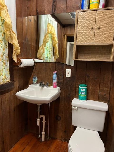 127 Gardiner Road Wiscasset, ME 04578 - Photo 9 of 18 14