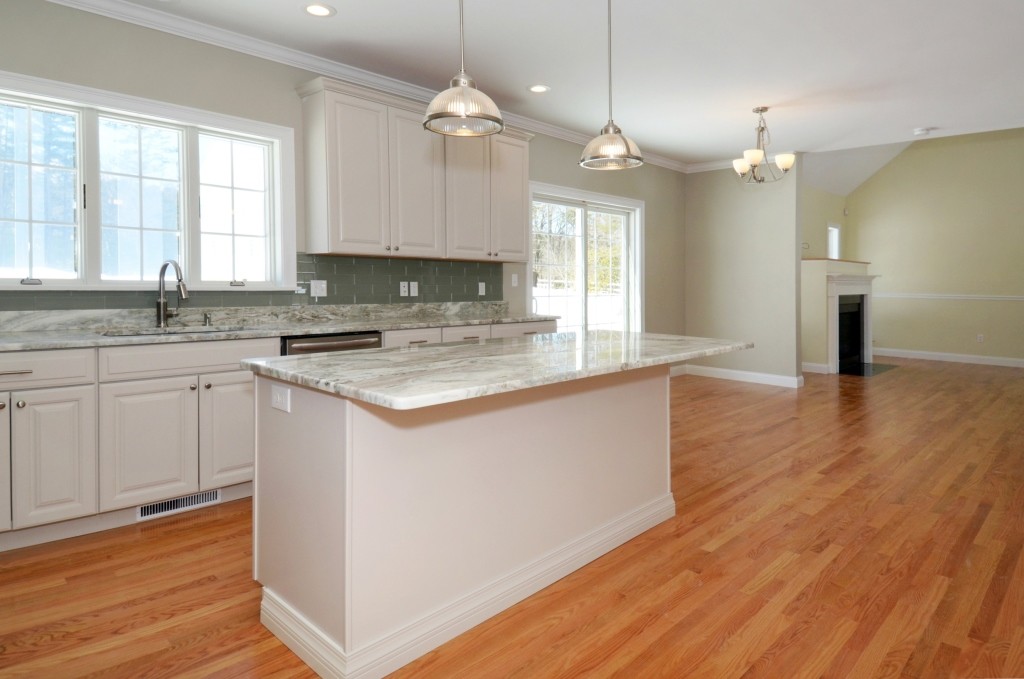 18 Meyer Road Hamilton, MA 01982 - Photo 4 of 27