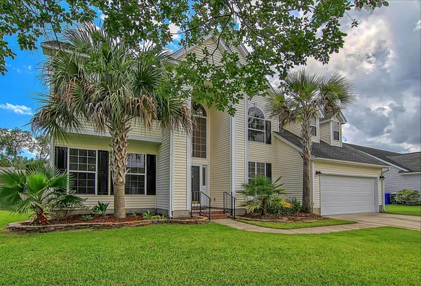 $3,300 | 4025 Laurelwood Drive, Charleston, SC 29414