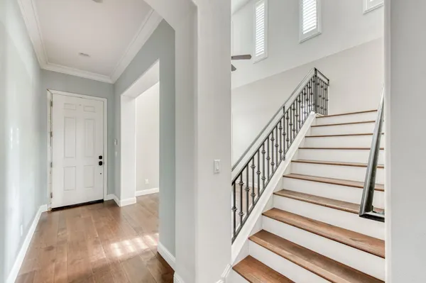 a view of entryway
