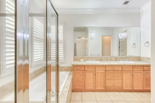 $550,000 | 1646 Hughes Avenue, Clovis, CA 93619