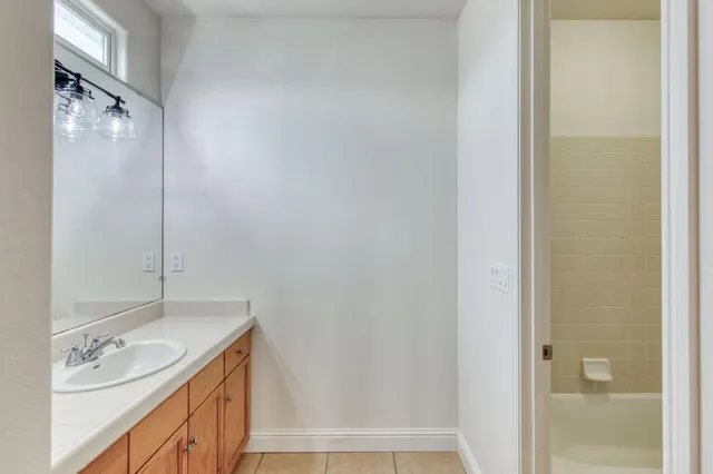 $550,000 | 1646 Hughes Avenue, Clovis, CA 93619