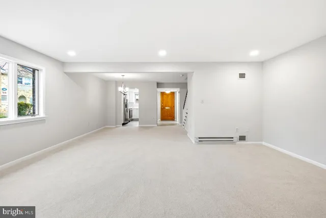 $249,000 | 3436 Chiswick Court, Unit 45H, Silver Spring, MD 20906