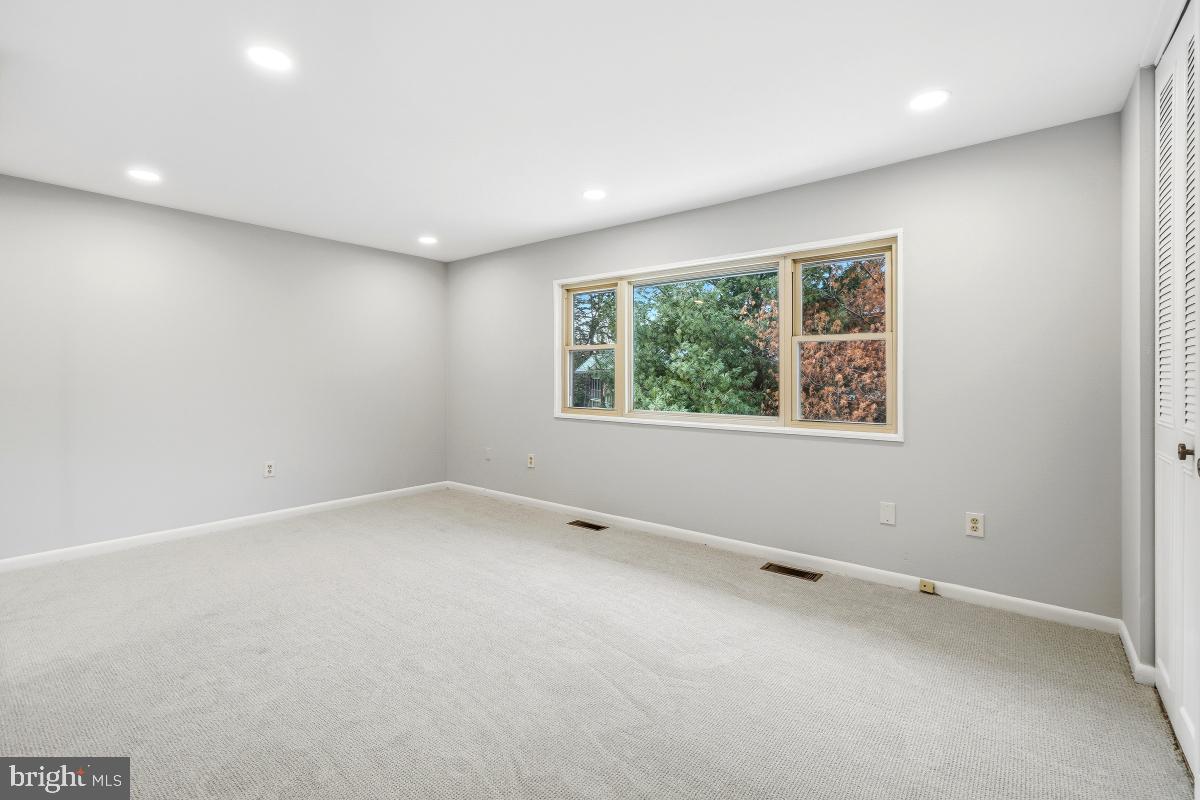 3436 Chiswick Court, Unit 45H Silver Spring, MD 20906 - Photo 23 of 30 an empty room with a window