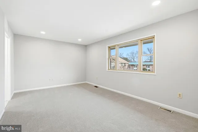 $249,000 | 3436 Chiswick Court, Unit 45H, Silver Spring, MD 20906