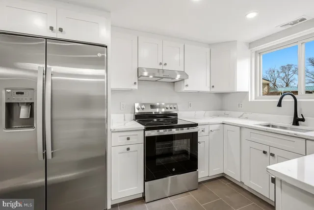 $249,000 | 3436 Chiswick Court, Unit 45H, Silver Spring, MD 20906