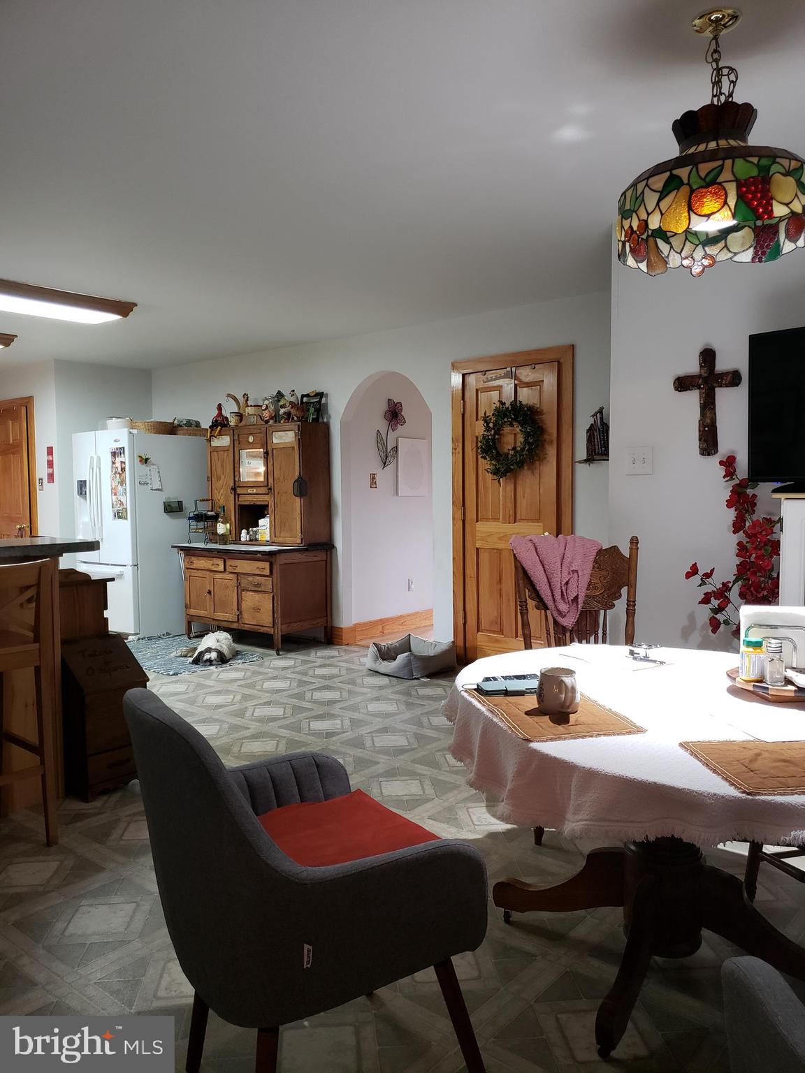 820 Packing House Road Berkeley Springs, WV 25411 - Photo 7 of 34 kitchen eating area