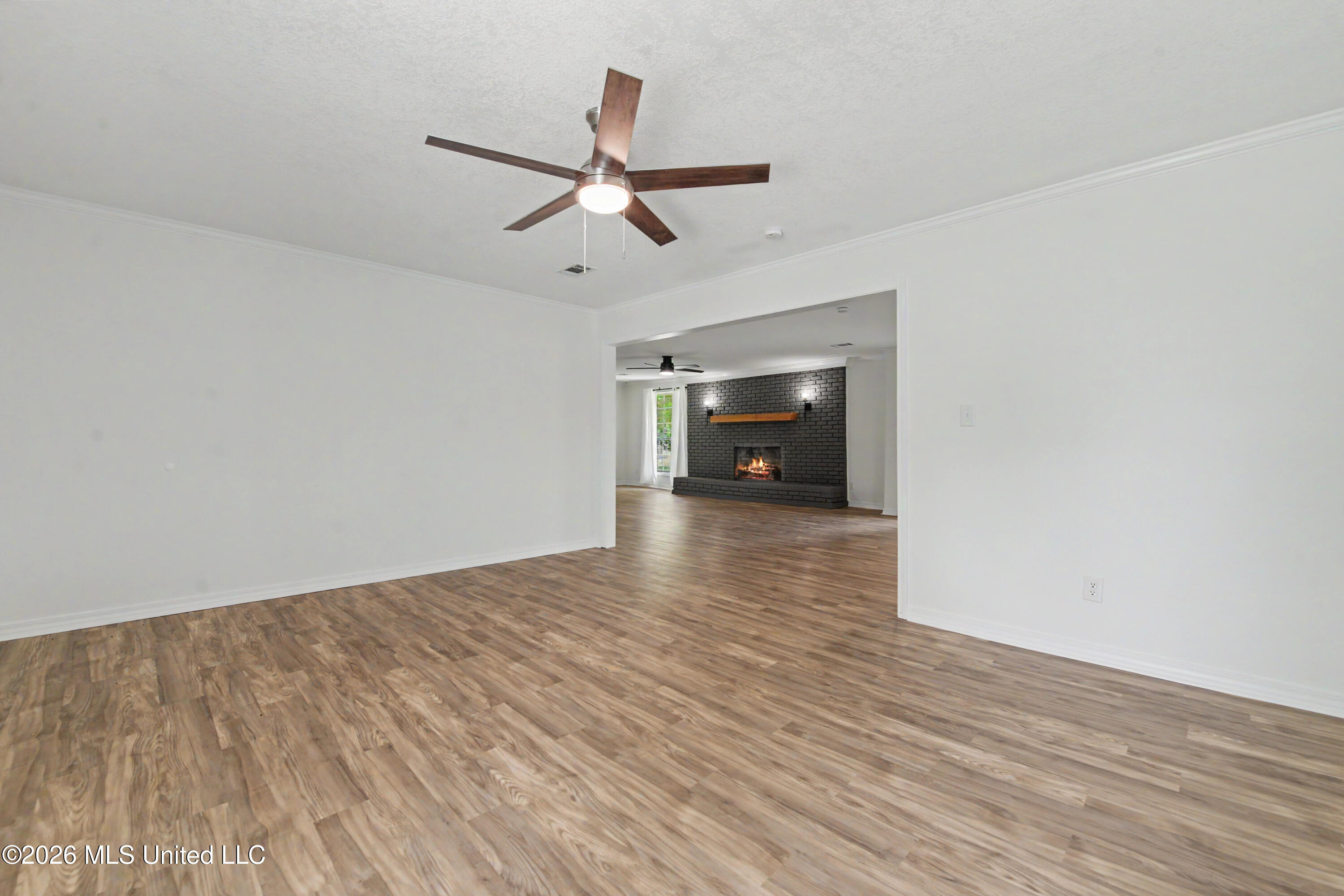 11929 Patrick Henry Street Moss Point, MS 39562 - Photo 19 of 27 Living Room