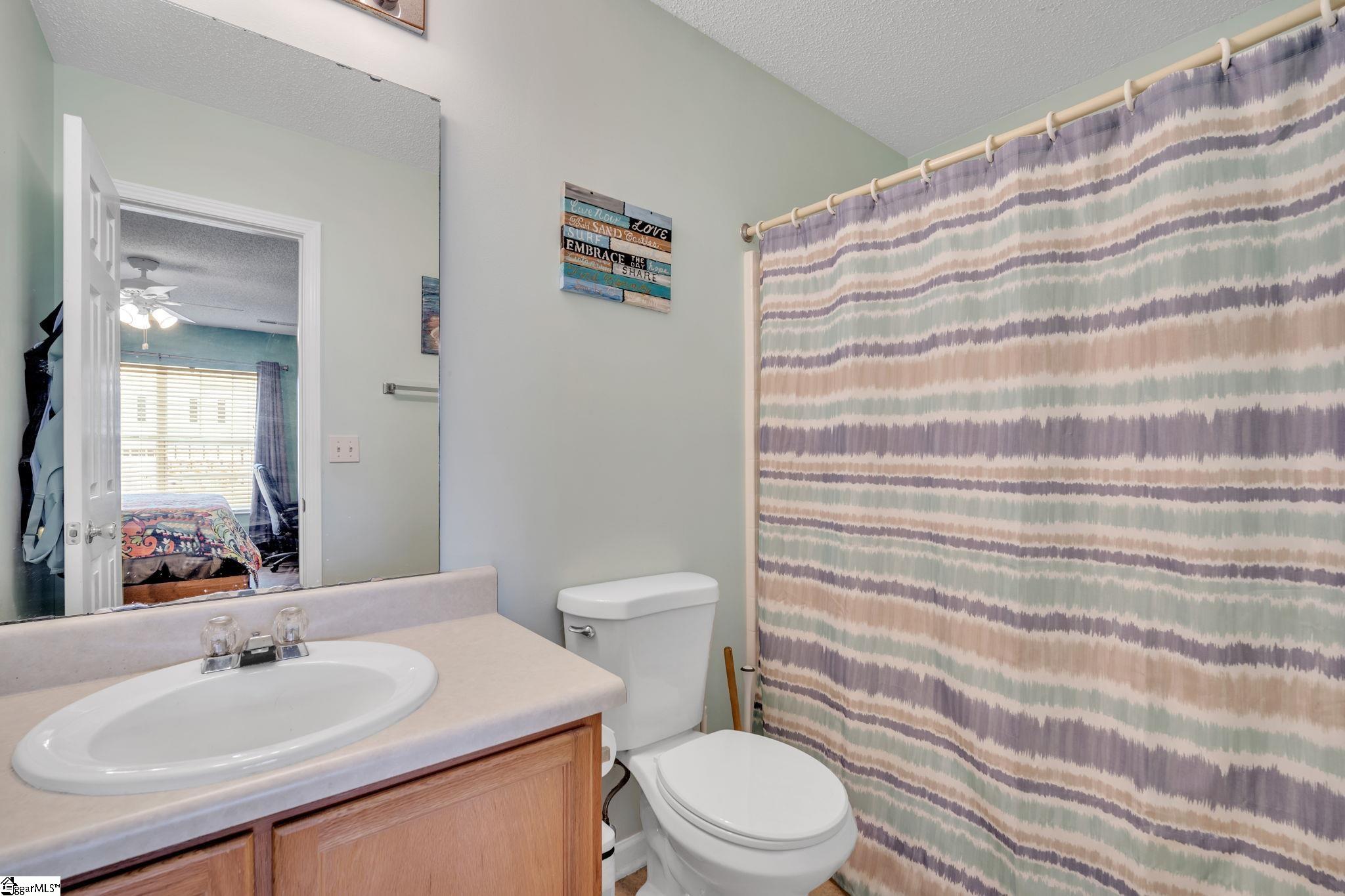 405 Kingsman Lane Easley, SC 29642 - Photo 16 of 29