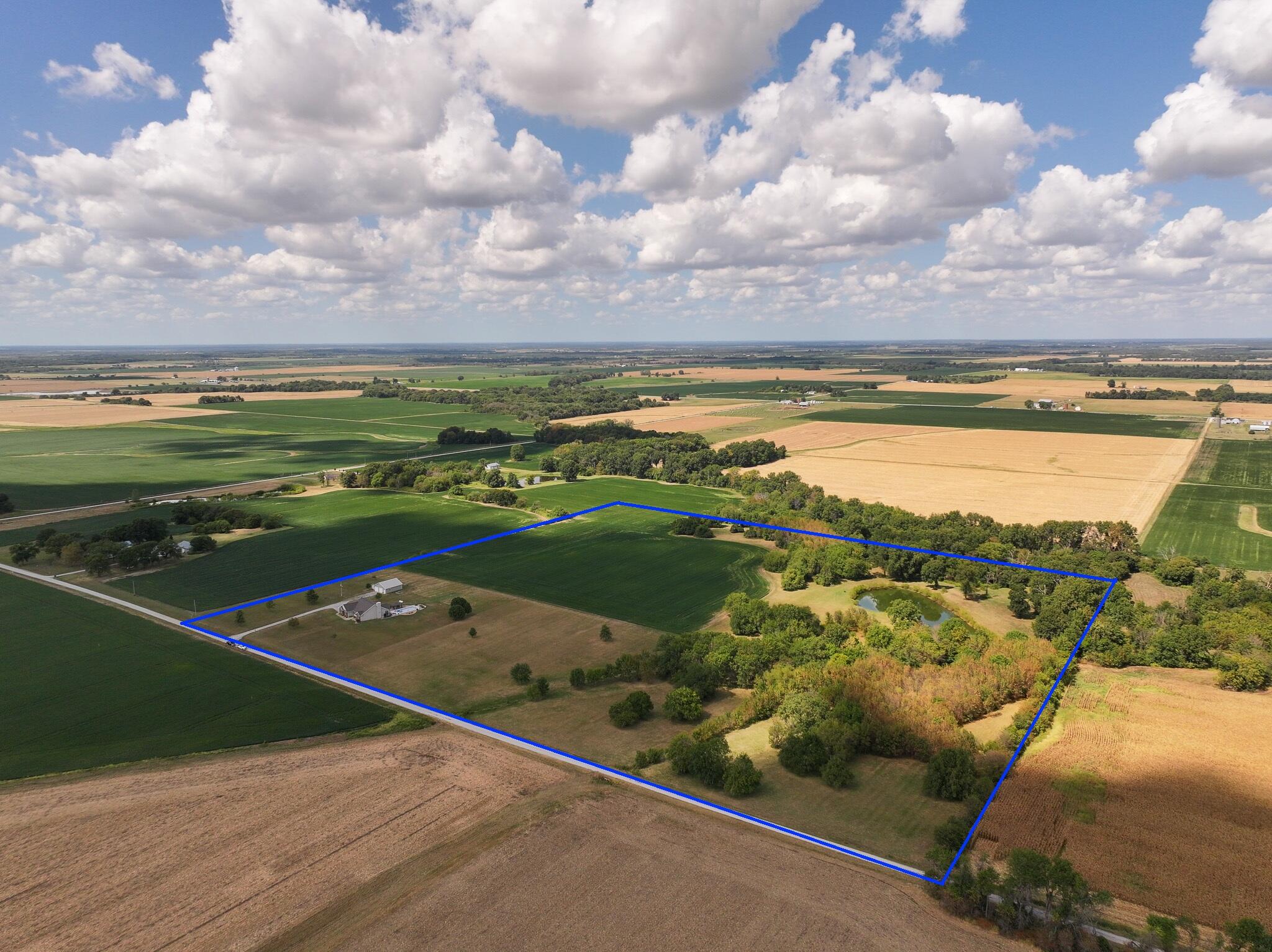 672 Southwest 15th Road Liberal, MO 64762 - Photo 28 of 85 DJI_20260912031929_0764_D