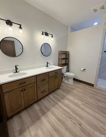 $625,000 | 3 Persimmon Lane, Loogootee, IN 47553