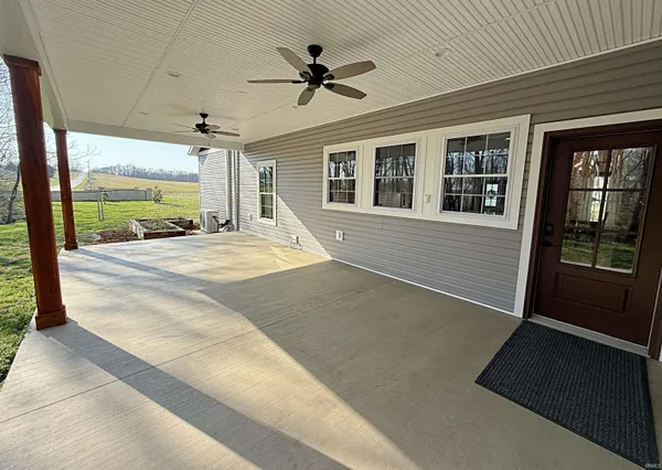 $625,000 | 3 Persimmon Lane, Loogootee, IN 47553