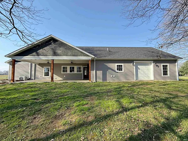 $625,000 | 3 Persimmon Lane, Loogootee, IN 47553