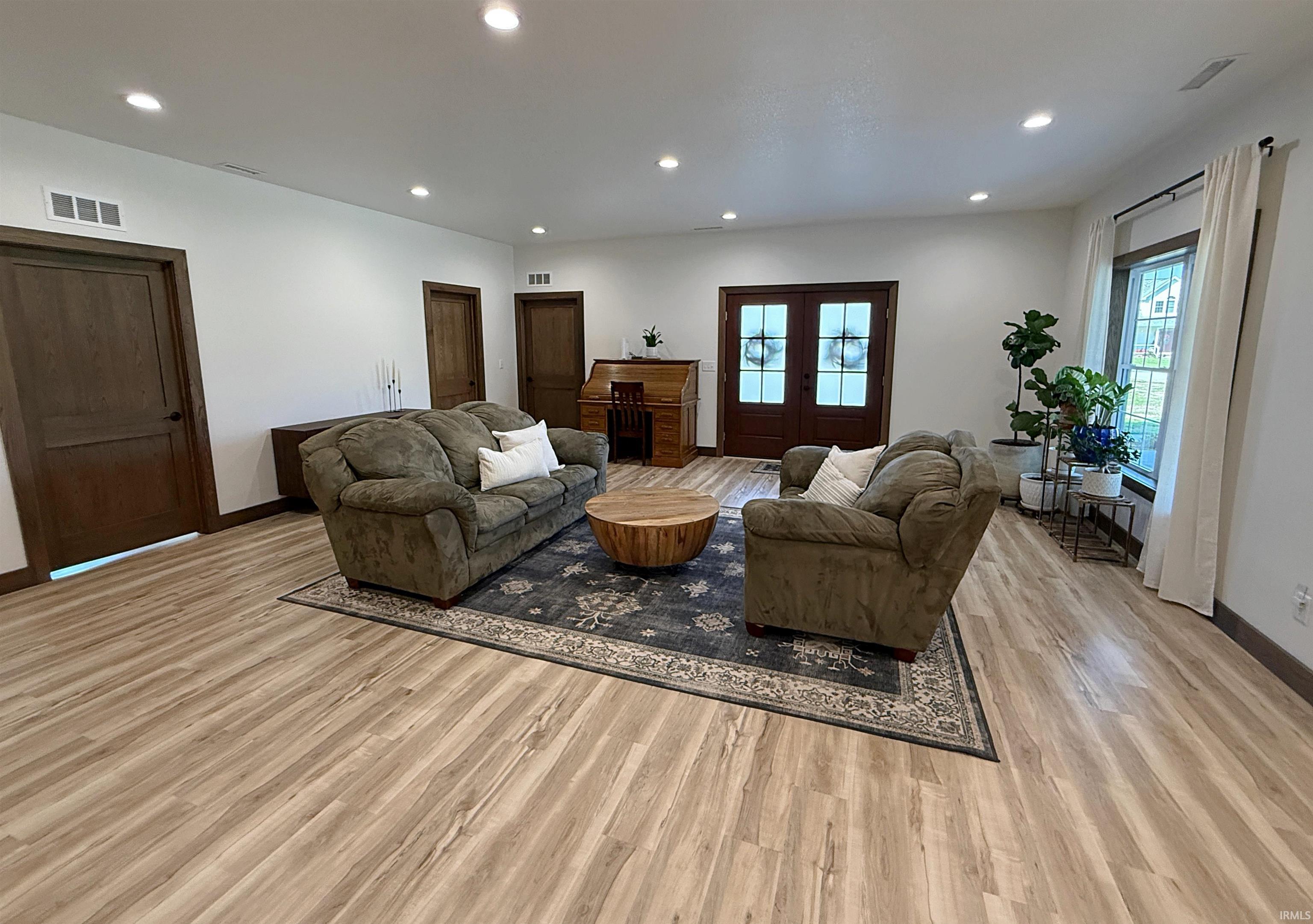 3 Persimmon Lane Loogootee, IN 47553 - Photo 4 of 36