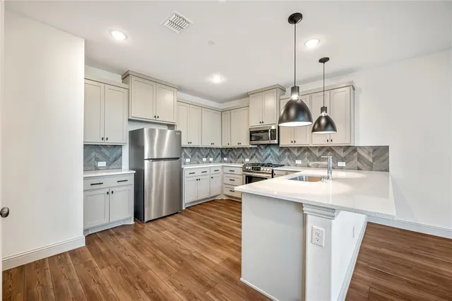 $2,950 | 3681 Dutchess Drive, Frisco, TX 75034