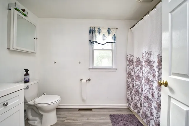 $575,000 | 267 Lincoln Road, Hyannis, MA 02601