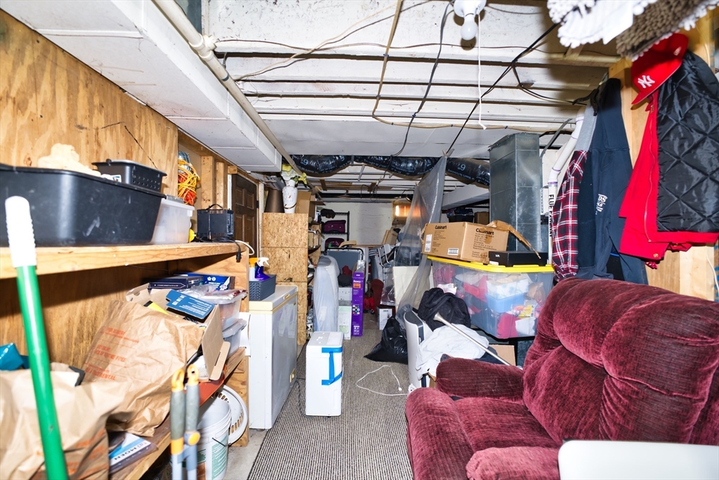 267 Lincoln Road Hyannis, MA 02601 - Photo 17 of 25