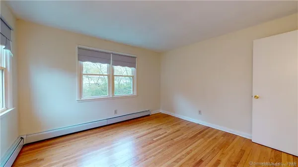 $4,000 | 145 Rooster River Boulevard, Bridgeport, CT 06606