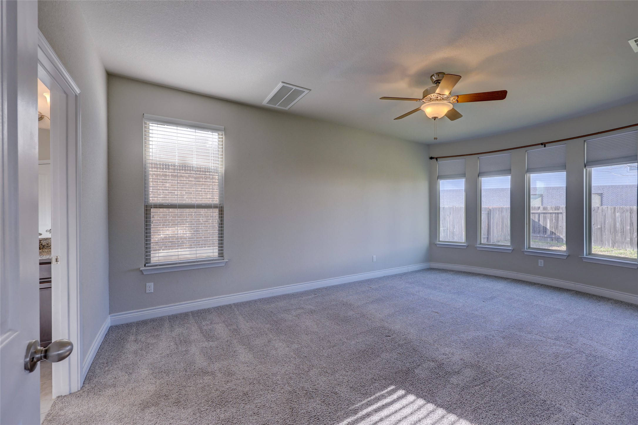 431 Millard Street Georgetown, TX 78628 - Photo 17 of 36