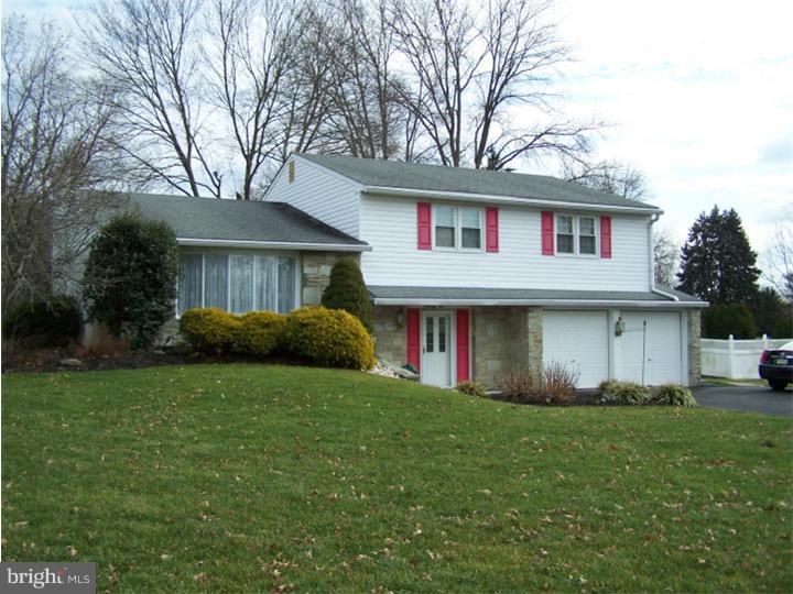 75 Rotterdam Road North Holland, PA 18966 - Photo 1 of 25 Front Yard