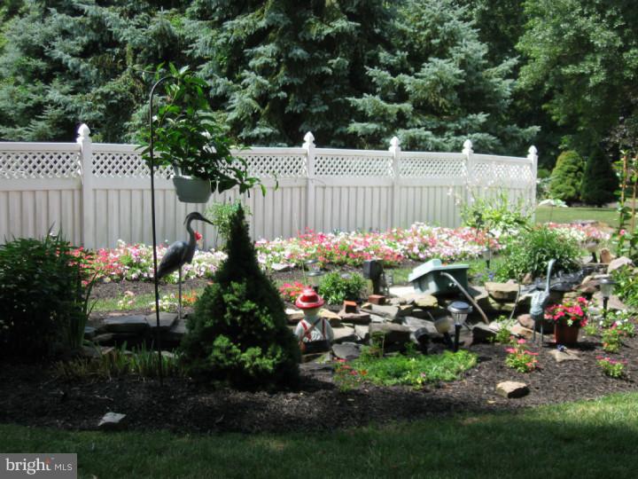 75 Rotterdam Road North Holland, PA 18966 - Photo 21 of 25 Lake / Pond