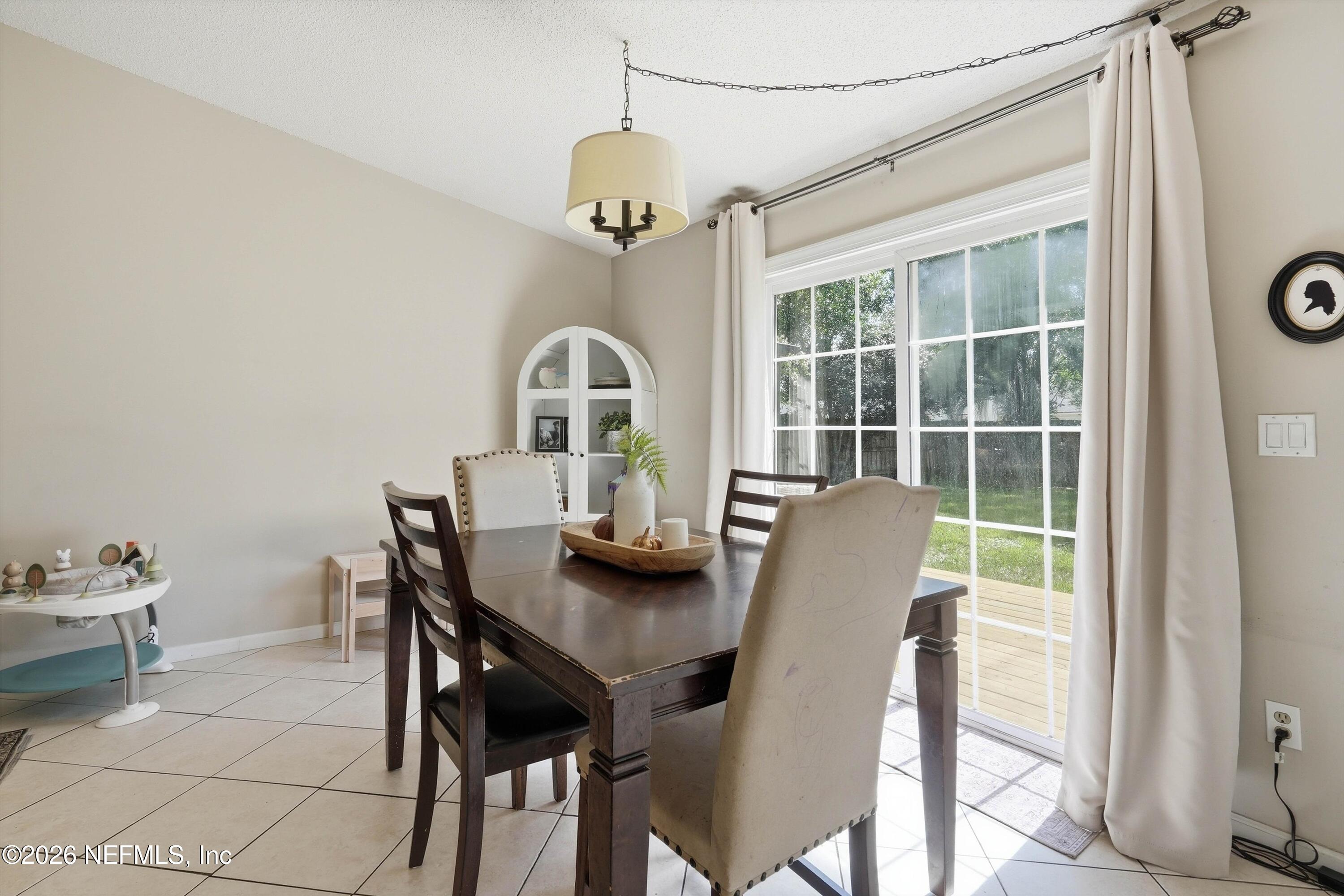 12768 Attrill Road Jacksonville, FL 32258 - Photo 12 of 32 12-Dining Area
