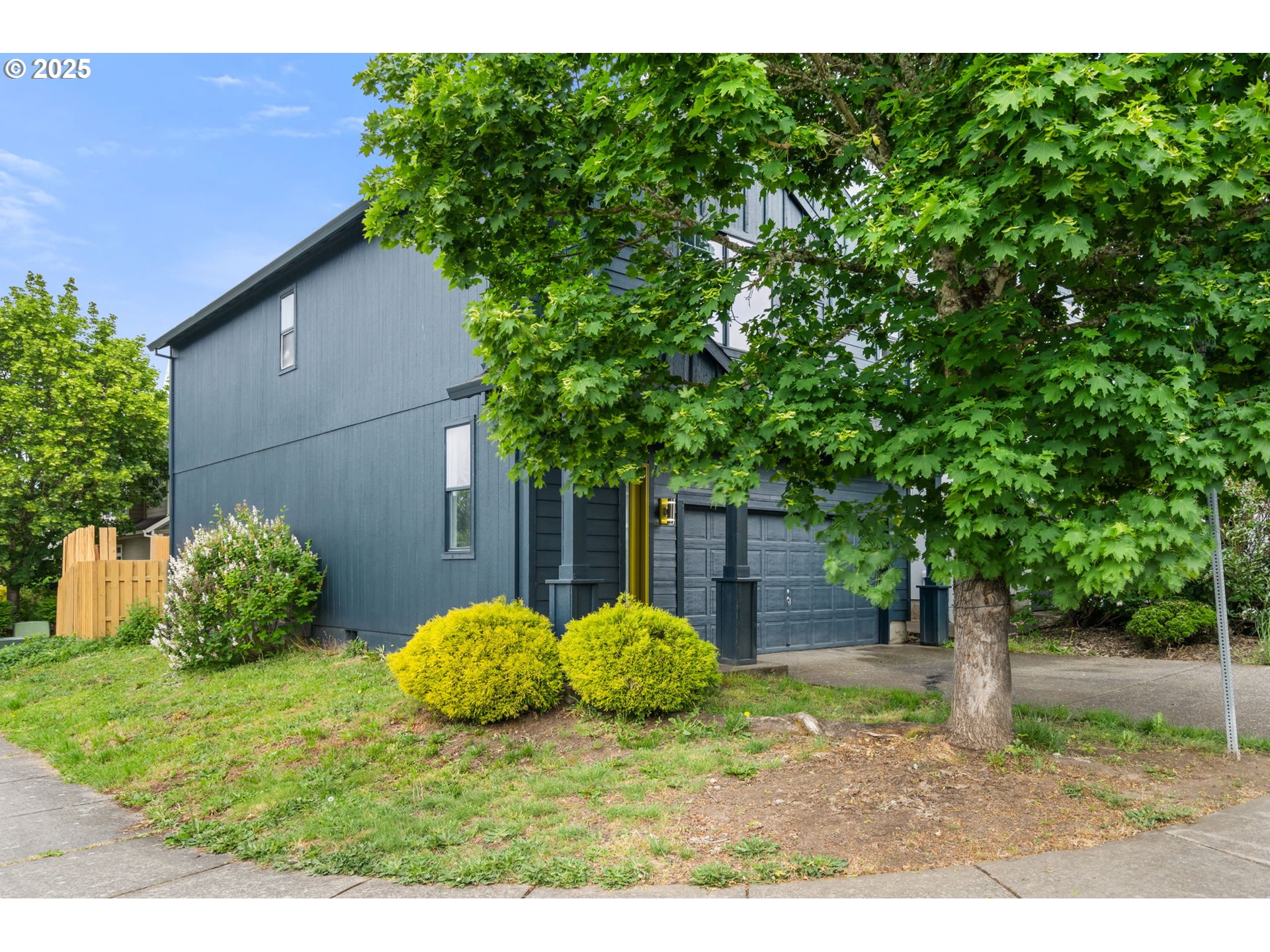 19577 Southwest Treehouse Lane Beaverton, OR 97078 - Photo 3 of 37