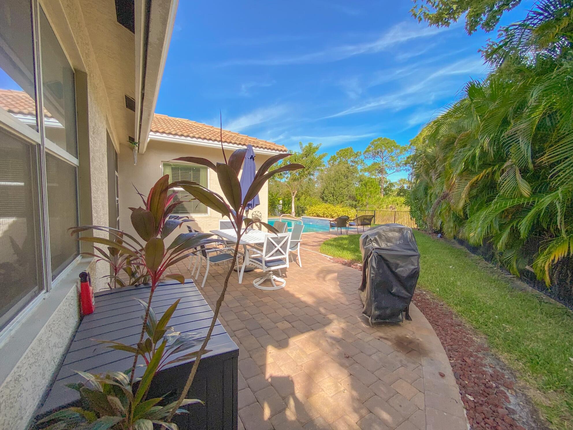 235 Northeast Abaca Way Jensen Beach, FL 34957 - Photo 25 of 29 ren 39